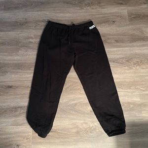 Black sweatpants